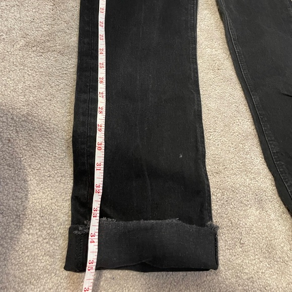 Zara|| Black Distressed Straight Leg Jeans with a raw hem. Size 4 - Picture 9 of 10